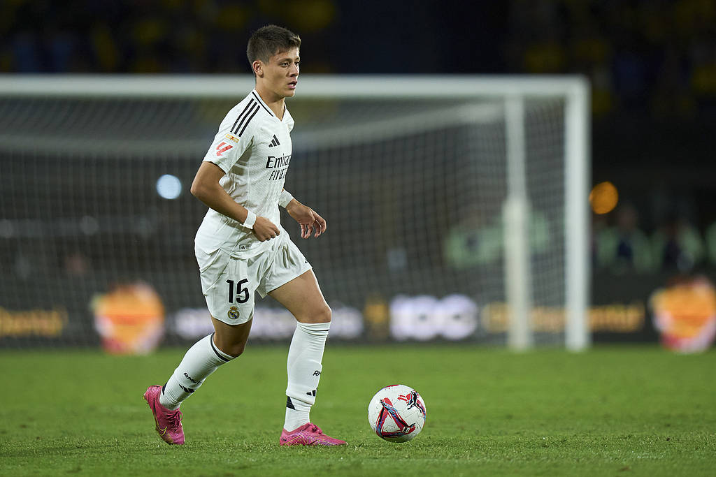 皇马后防稳定性值得关注,球队整体实力暴露问题 皇马后防稳定性值得关注,球队整体实力暴露问题