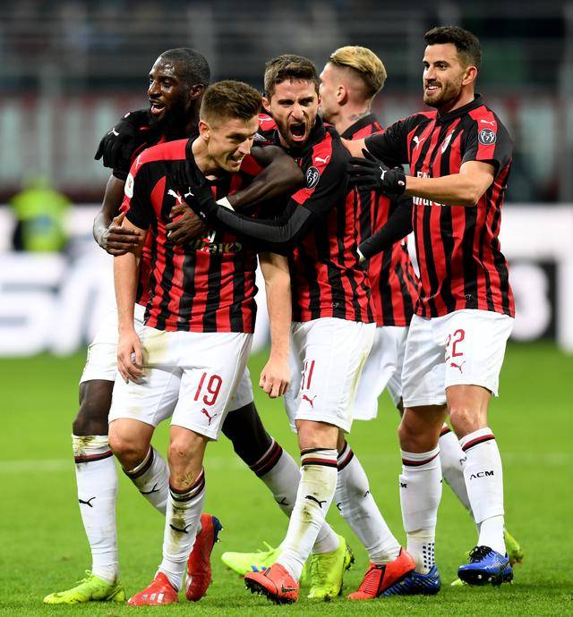 意甲联赛进入白热化阶段,各队形势紧凑 意甲联赛进入白热化阶段,各队形势紧凑