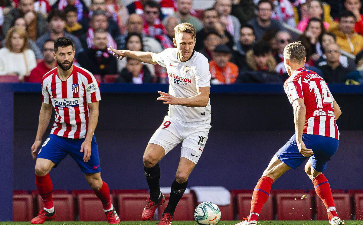 马德里竞技遭遇连败,主帅面临考验 马德里竞技遭遇连败,主帅面临考验