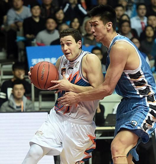 球队重返巅峰,球员充满信心 球队重返巅峰,球员充满信心