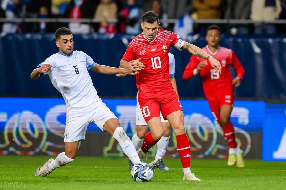 爱尔兰队鏖战匈牙利,力争晋级 爱尔兰队鏖战匈牙利,力争晋级