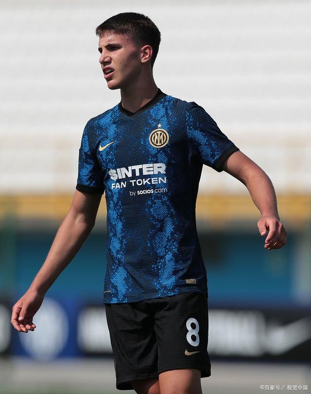 RB莱比锡客场拿下关键三分 RB莱比锡客场拿下关键三分