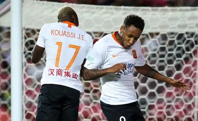 V体育-恒大客场战胜富力，继续领跑积分榜