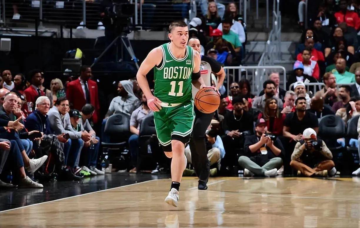 绿军主帅连续30场全胜，实现奇迹似的赛季