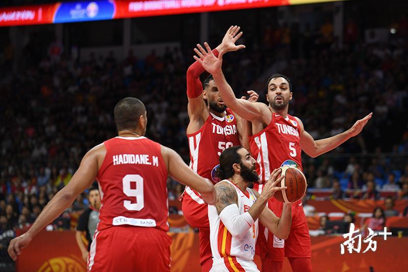 西班牙篮球联赛再次推迟开赛日期