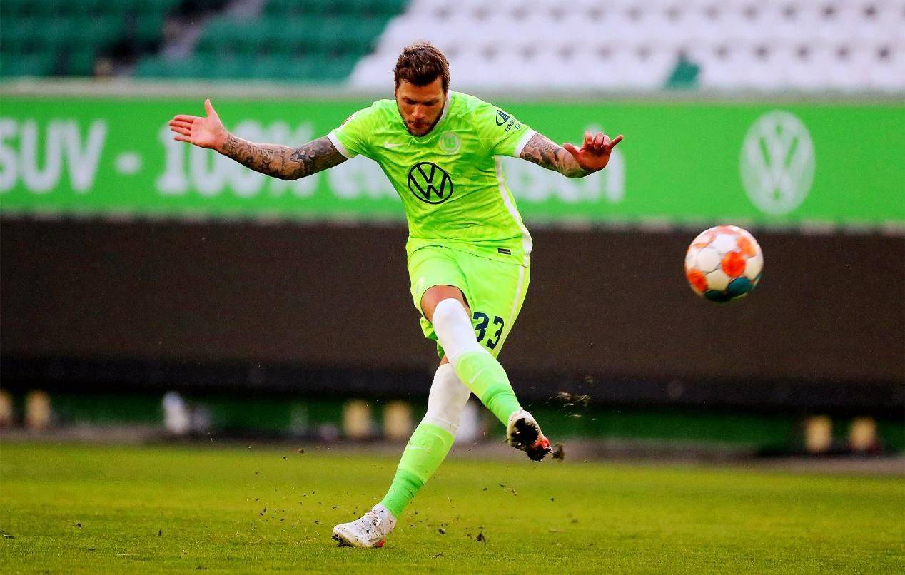 圣埃蒂安主场大胜略恩，实力强劲