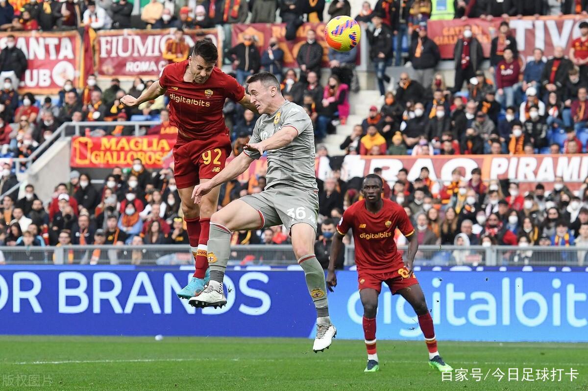 比赛中球员的壮举让观众叹为观止