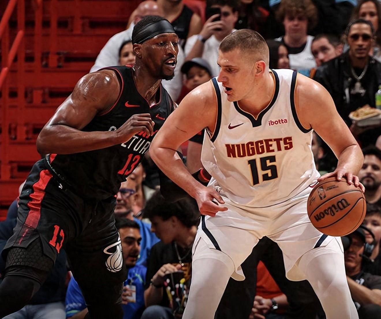 弗赖堡士气高昂,发挥出色取得胜利 弗赖堡士气高昂,发挥出色取得胜利