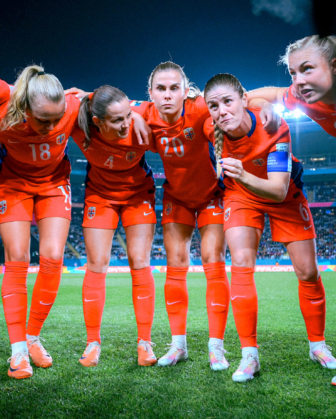 世界杯女足预选赛鏖战，实力擒敌势不可挡