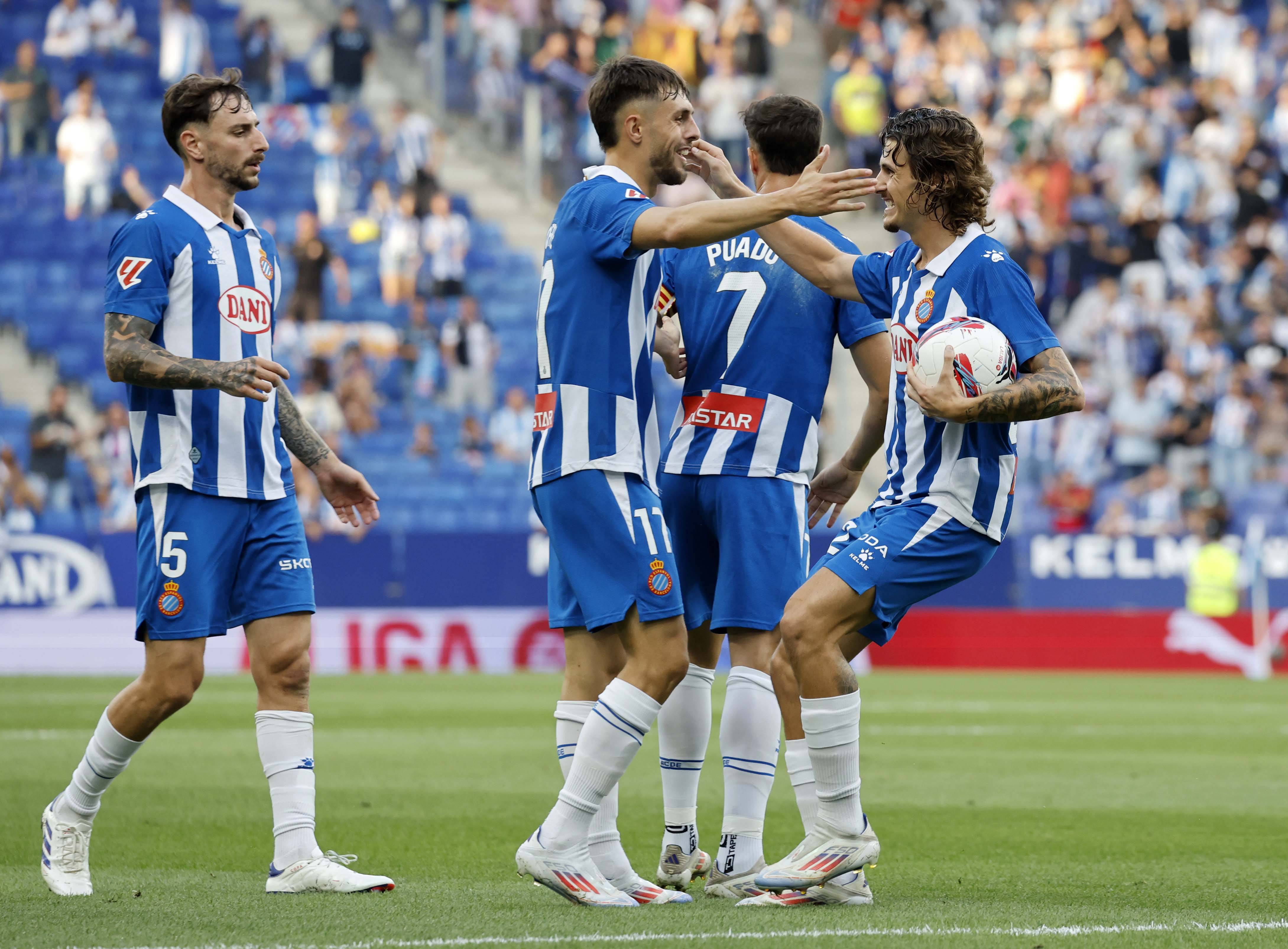 西班牙足球联赛激烈比拼火爆进行 西班牙足球联赛激烈比拼火爆进行