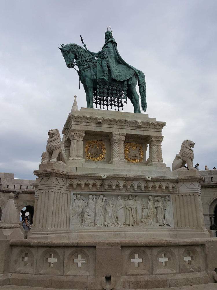 匈牙利逼平斯洛伐克,积分榜上升 匈牙利逼平斯洛伐克,积分榜上升