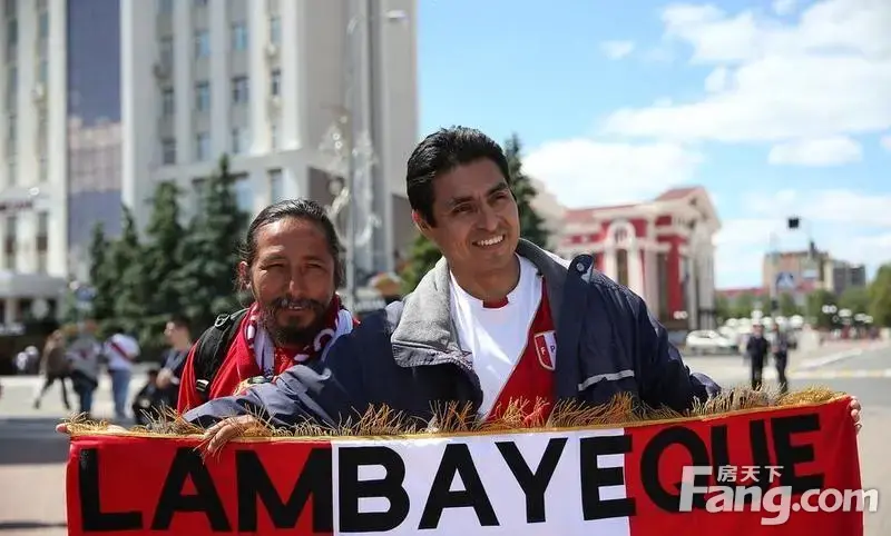 丹麦队主教练宣布辞职，球迷震惊