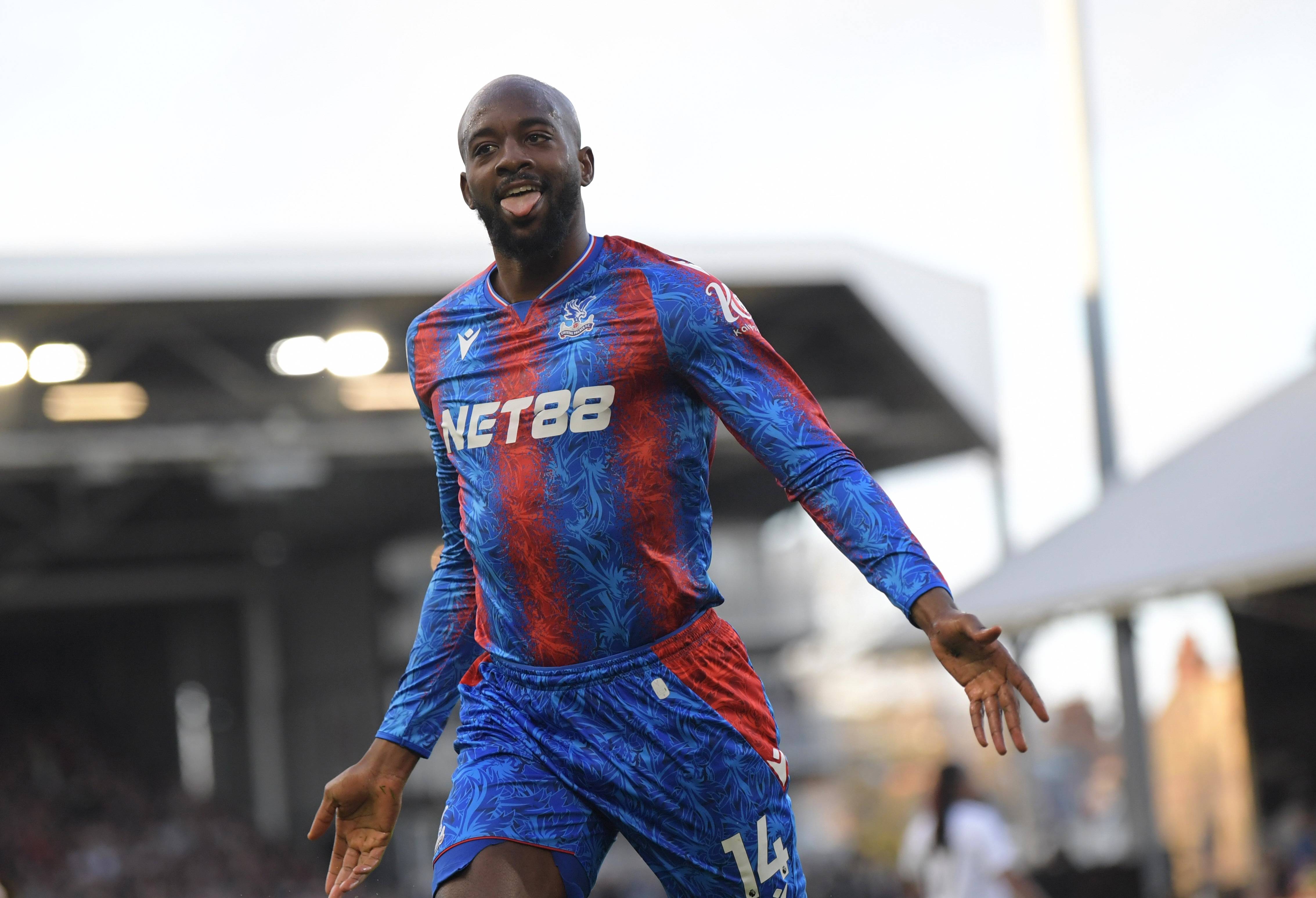 水晶宫主场爆冷,逆袭获胜 水晶宫主场爆冷,逆袭获胜