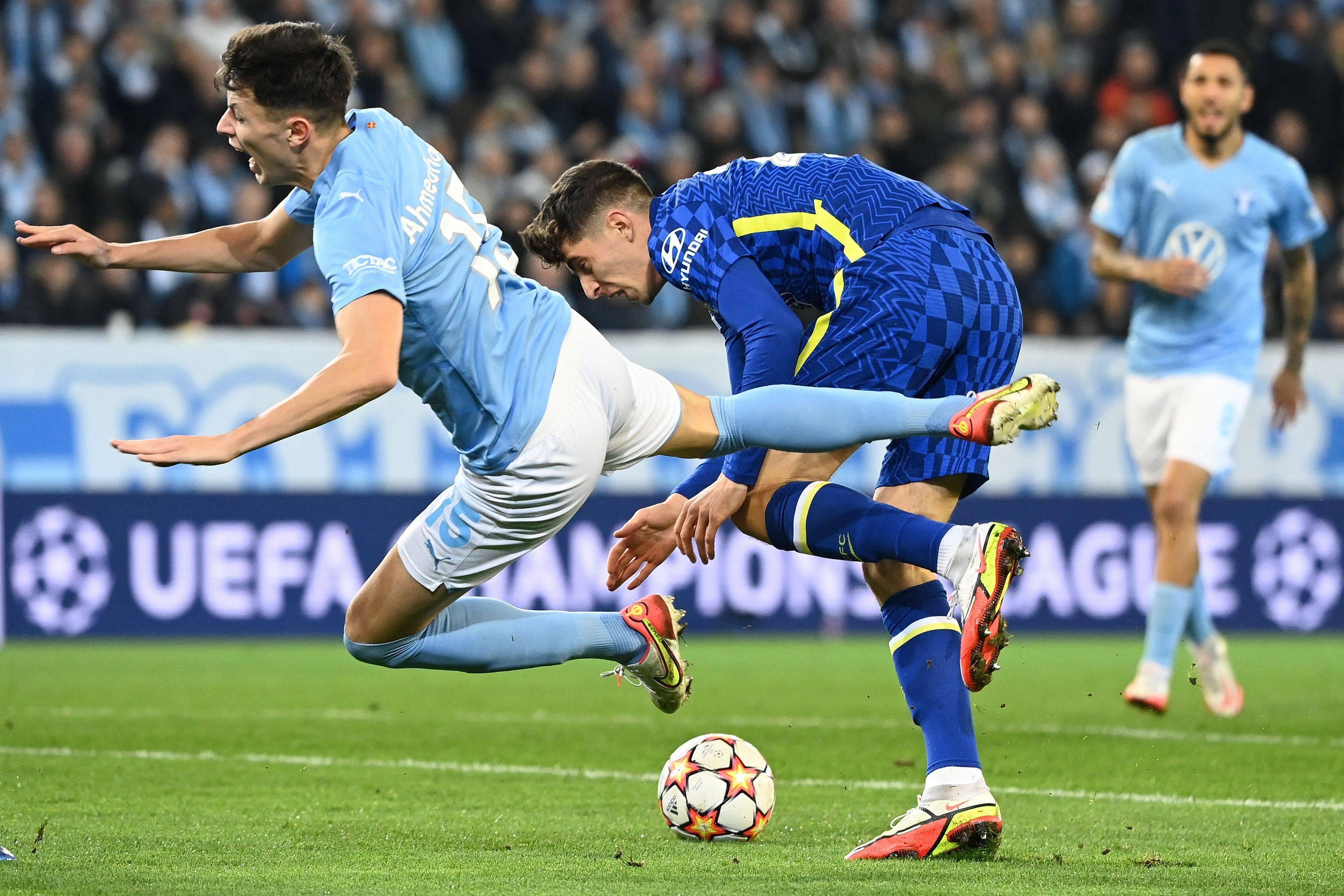 国米客场大胜卡利亚里,欧冠希望再现曙光 国米客场大胜卡利亚里,欧冠希望再现曙光