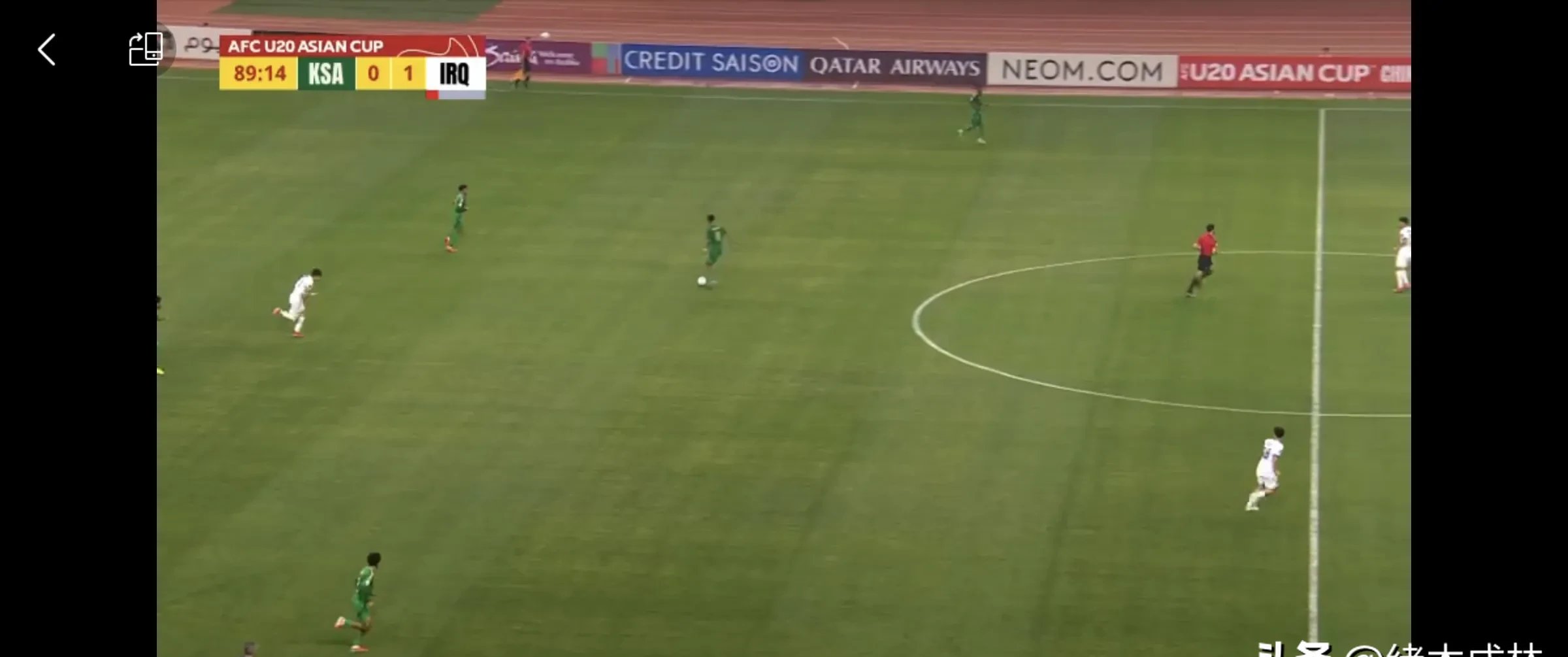 沙尔克04主场遭遇不利,连胜终结 沙尔克04主场遭遇不利,连胜终结