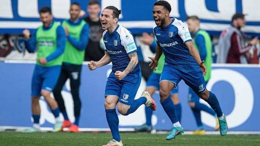 柏林赫塔客场逼平对手，争夺平局