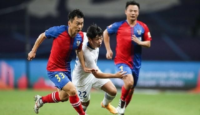 广州恒大战平青岛黄海,保持不败纪录 广州恒大战平青岛黄海,保持不败纪录